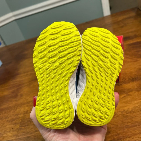 New Balance Kids Sneakers - Blue and Yellow - Picture 7 of 9